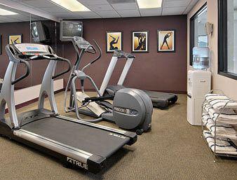 Hotel Ramada Fairview Heights Facilidades foto