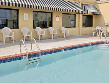 Hotel Ramada Fairview Heights Facilidades foto