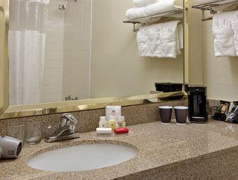Hotel Ramada Fairview Heights Habitación foto